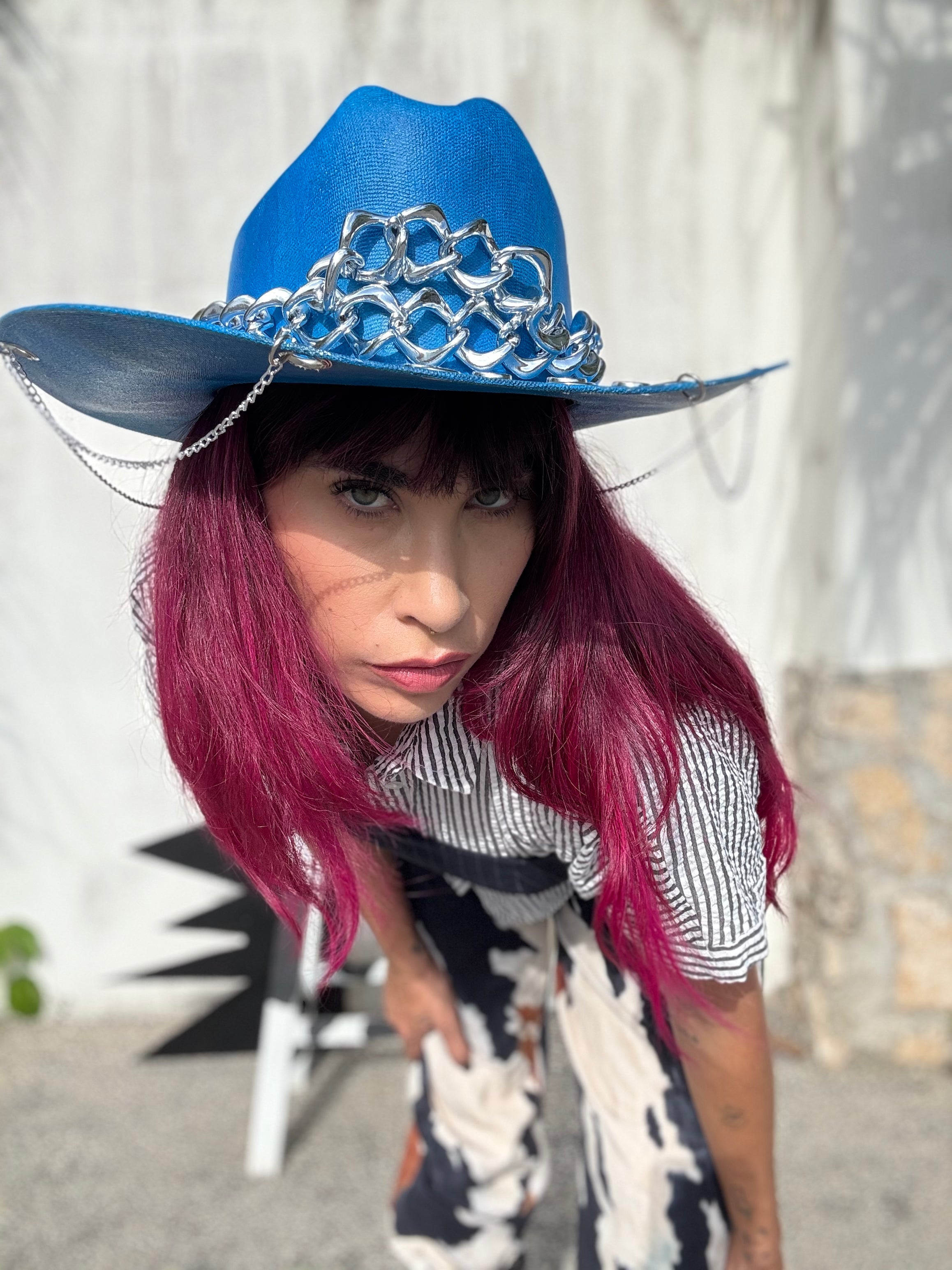 MARÍA HAT